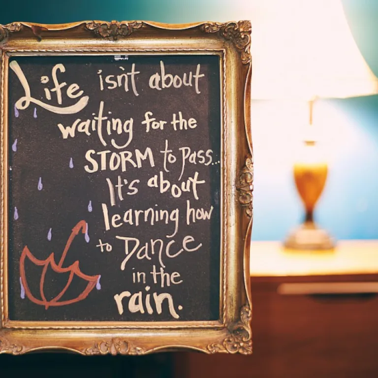 Comment entrer en contact efficacement avec les journalistes B2B pour diffuser vos communiqués de presse